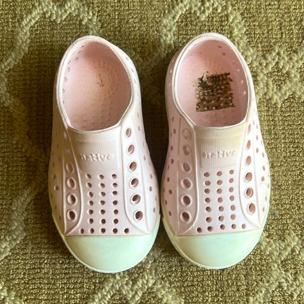 Toddler native shoes